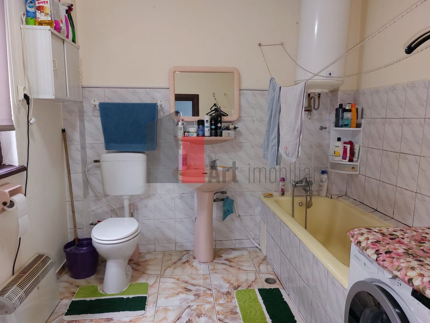 Apartamentul "ENIREJO", et. 1 in vila, FARA RISC SEISMIC, intrare exclusiva - Poză 16