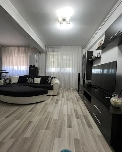 Apartament 3 camere duplex - Poză 1