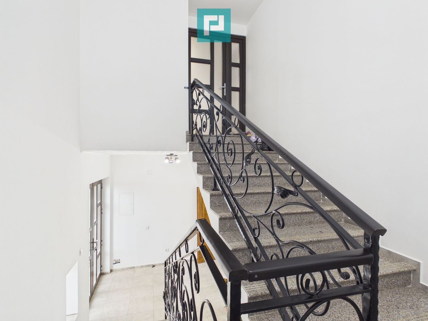 Casa plus spatiu comercial Dudestii Noi - Poză 7