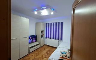 Apartament 3 camere Bucovina parter cu balcon - Poză 3
