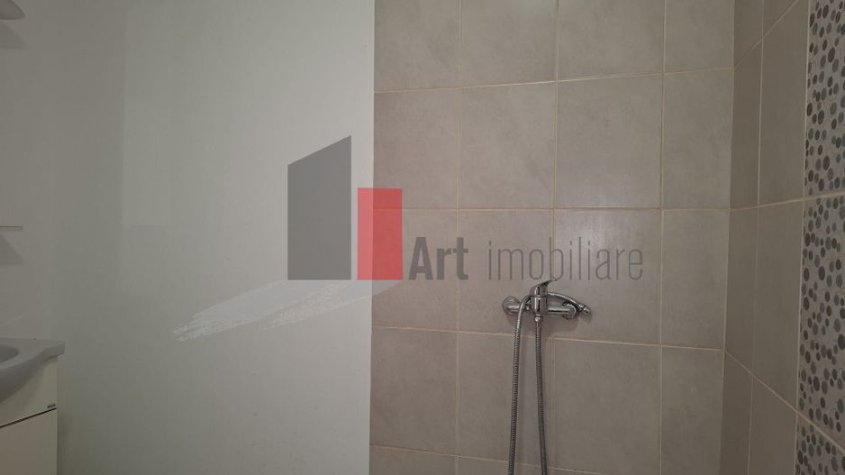 Apartamentul "REHEGUA" , stradal, bloc "REABILITAT", CONSOLIDAT - Poză 12