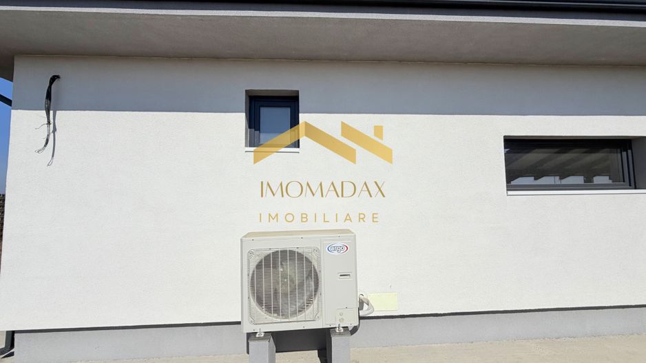 -Casa Individuala - Parter - 4 camere - - Poză 6