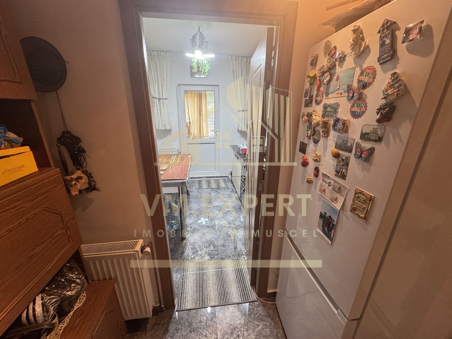 APARTAMENT 2 CAMERE PARTER CAMPULUNG GRUI - Poză 18