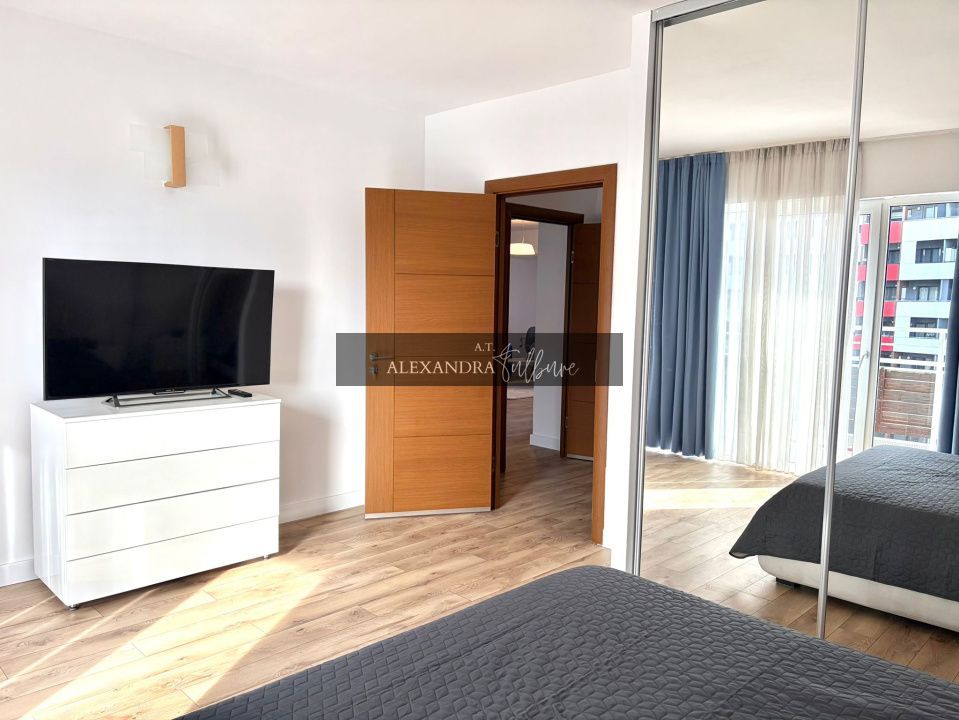 Penthouse pe 2 niveluri l 160 mp utili l terase 75 mp l parcare l B. Z - Poză 6