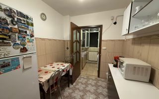 De vanzare apartament cu doua camere, zona Bucovina - Poză 5