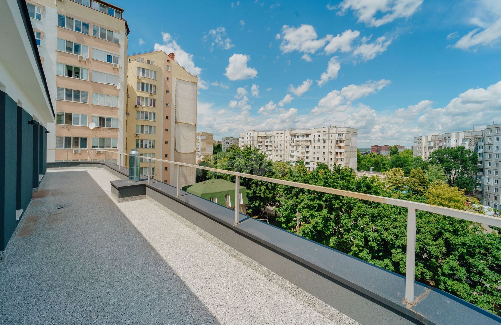 Penthouse 219,6 m² în Buiucani | Terase generoase | Lift direct - Poză 19