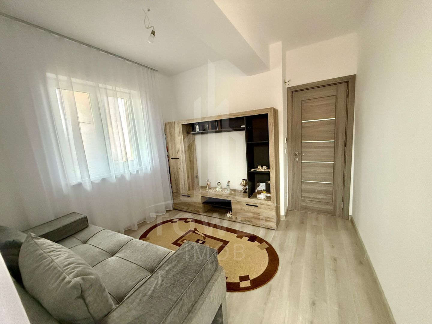 Apartament 3 camere | Prima închiriere | Parcare | Calea Șurii Mici - Poză 4