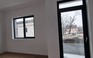 Reședință Modernă cu Finisaje Distinse - Poză 56