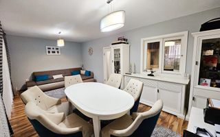 Casă tip înșiruit, 4 camere, Cetate, mobilată, utilată, 232 mp teren - Poză 2