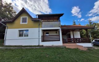 Casa de vanzare cu teren generos in Tocile, Sibiu - Poză 1