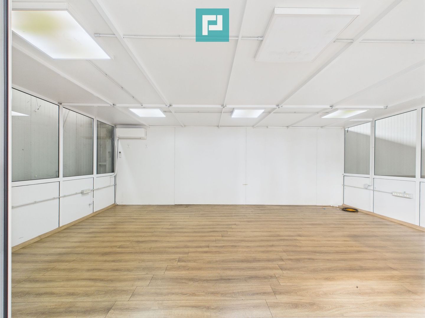 Spațiu depozitare 1,400 mp de închiriat în Ghiroda - Poză 3