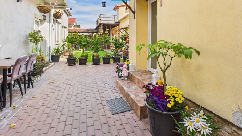 Apartament cochet și modern la casă în Grădiște - Poză 13