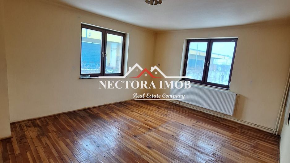 NECTORA IMOB-CASA mare 5 camere, 3 bai, pod, demisol pentru birouri - Poză 4