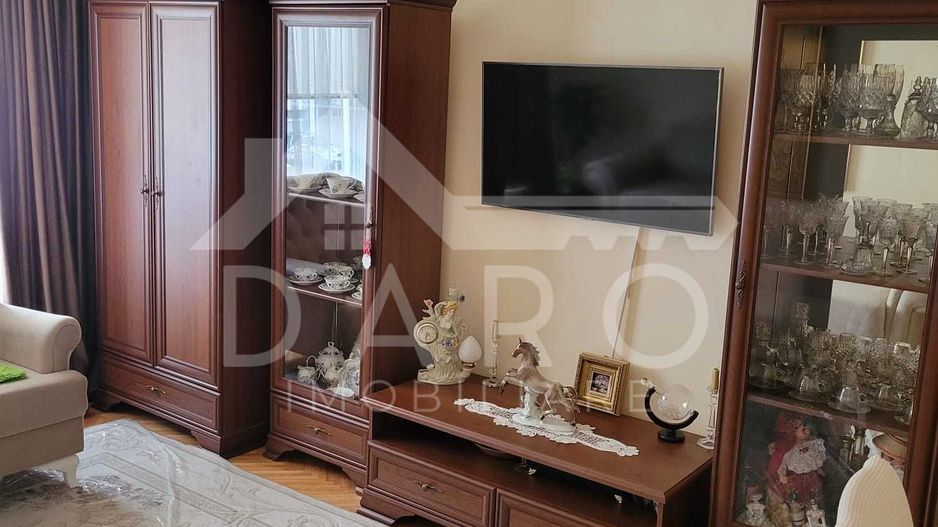 Apartament 3 camere, cartier Tudor, zona Univ. Dimitrie Cantemir - Poză 2
