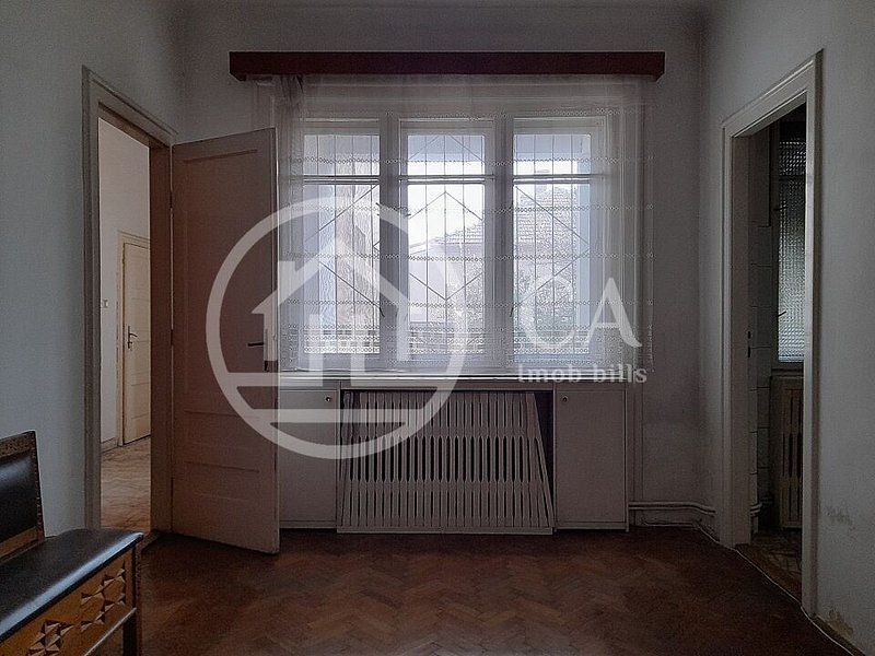 Apartament la casa cu 4 camere de vanzare zona ultracentrala Oradea - Poză 6