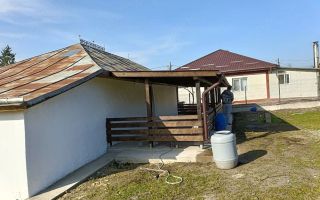 Casă renovată, Romanesti, Iași – 3 camere, 50 mp utili, teren 3240 mp - Poză 10