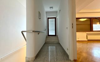 Vila cu 13 camere *460mpu* + garaj // Dorobanți - Poză 26