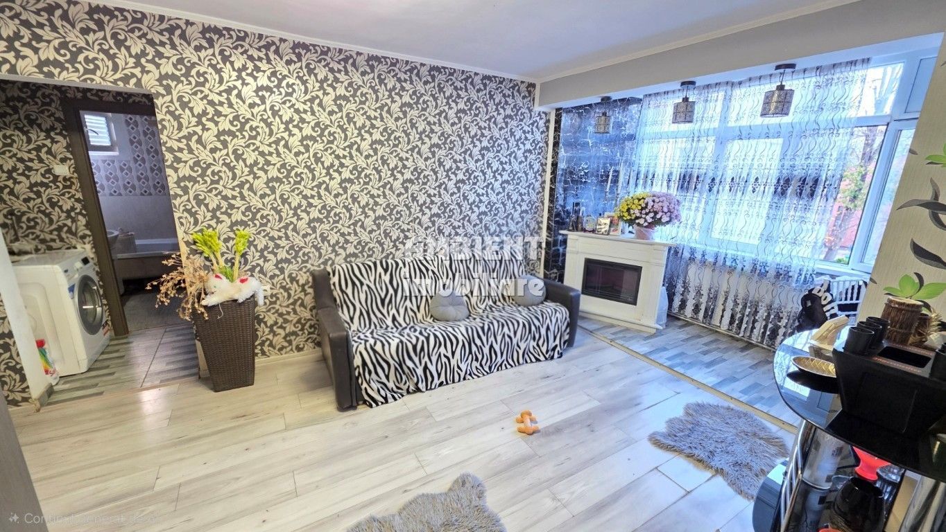 Apartament cu 3 camere, etaj 2, VASLUI - zona Smârdan; - Poză 1
