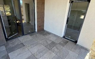Vilă individuală de vânzare, 4 camere, 2 băi, dressing, 2 balcoane, 2 terase – Bucium-Bârnova - Poză 9