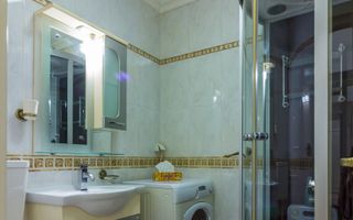 4 Camere de inchiriat, zona Libertății-vedere CASA POPORULUI - Poză 14