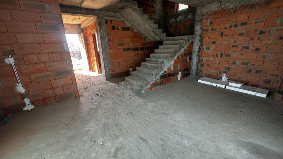 CASA SINGULARA, TOATE UTILITATILE, PREDARE LA CHEIE, COMISION 0% - Poză 3