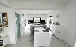Casa individuala superfinisata, 3 camere, 2 bai,  498mp teren - Poză 23