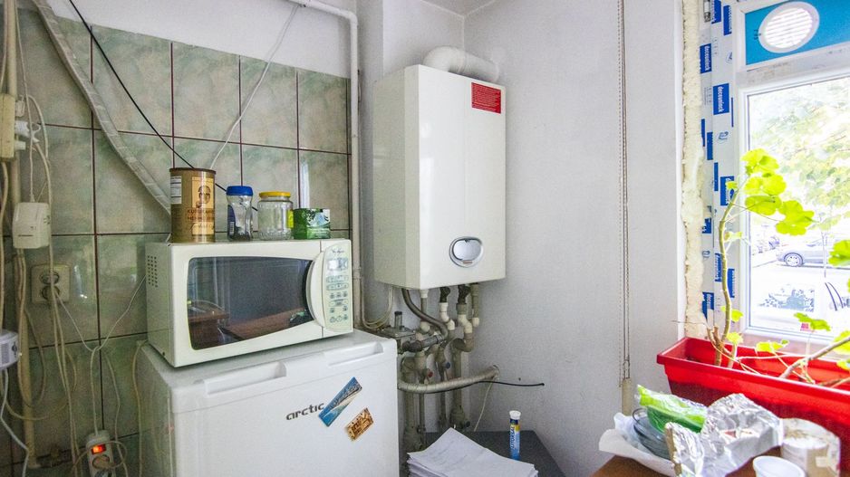 Apartament cu 3 camere Rahova- Petre ispirescu - Poză 5