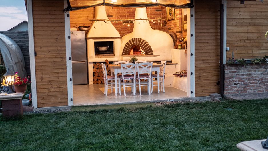 In vacanta, ACASA, zi de zi - crama, bucatarie de vara, ciubar - Poză 25