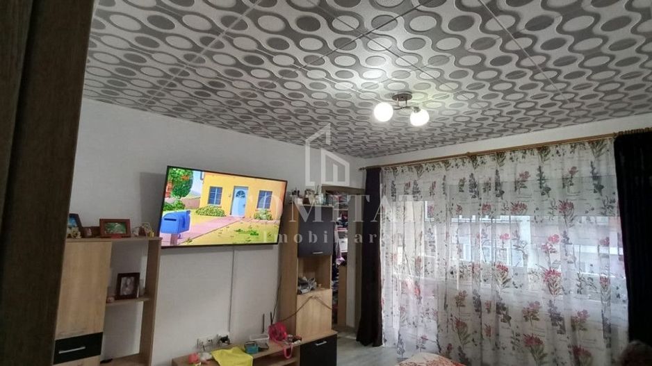3 Camere| Decomandate| Curte comuna - Poză 4