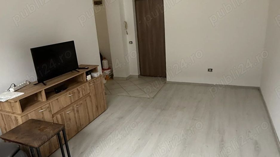 De vanzare apartament 2 camere Militari Residence/centrala proprie - Poză 1
