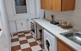 Vanzare Garsoniera zona Mall Vitan - Poză 1