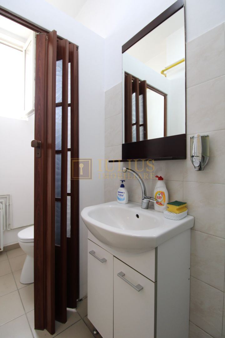Vad comercial/acces facil, cladire mixta. - Poză 13
