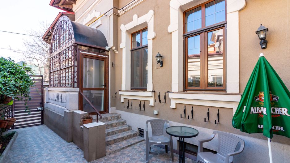 Casa cu identitate, farmec de epoca | Marasesti | Unirii - Poză 2
