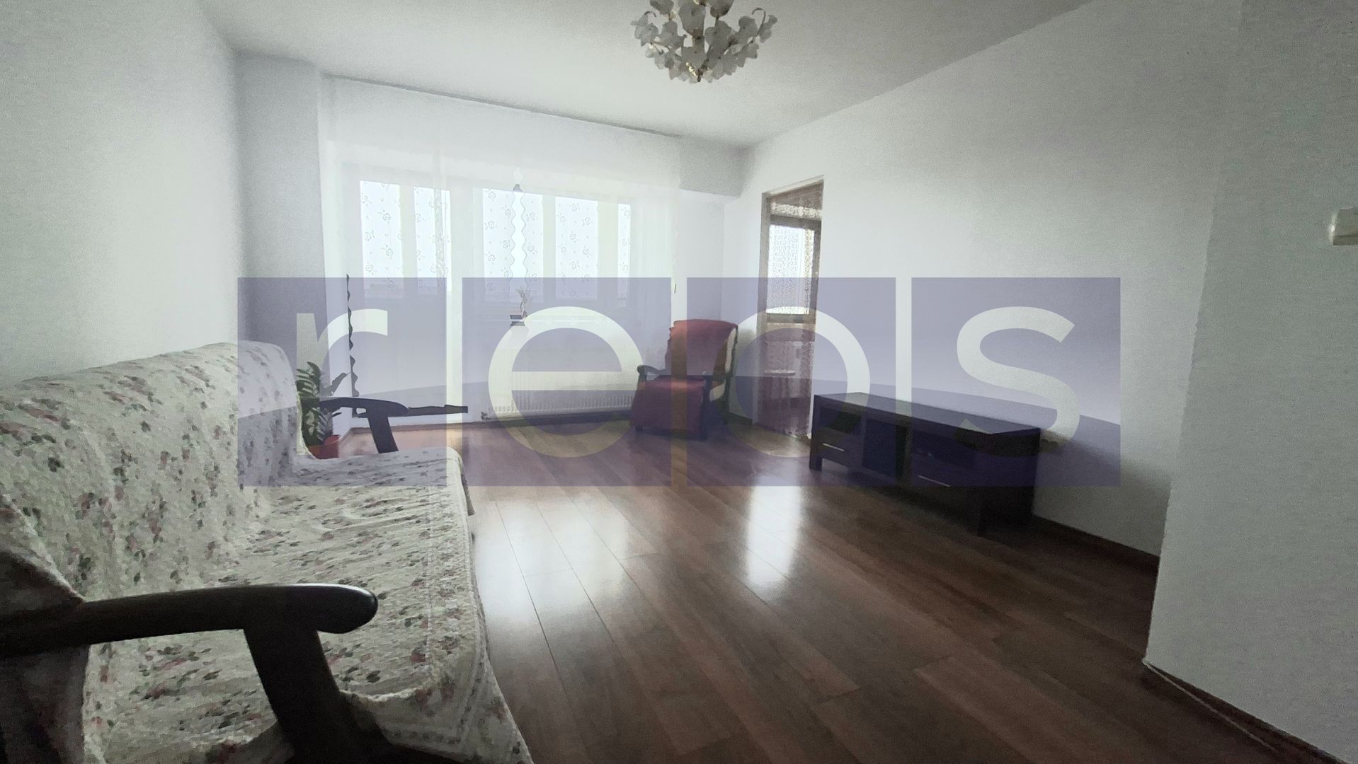 VANZARE GARSONIERA | MOBILATA UTILATA | ZONA TEI - Poză 2