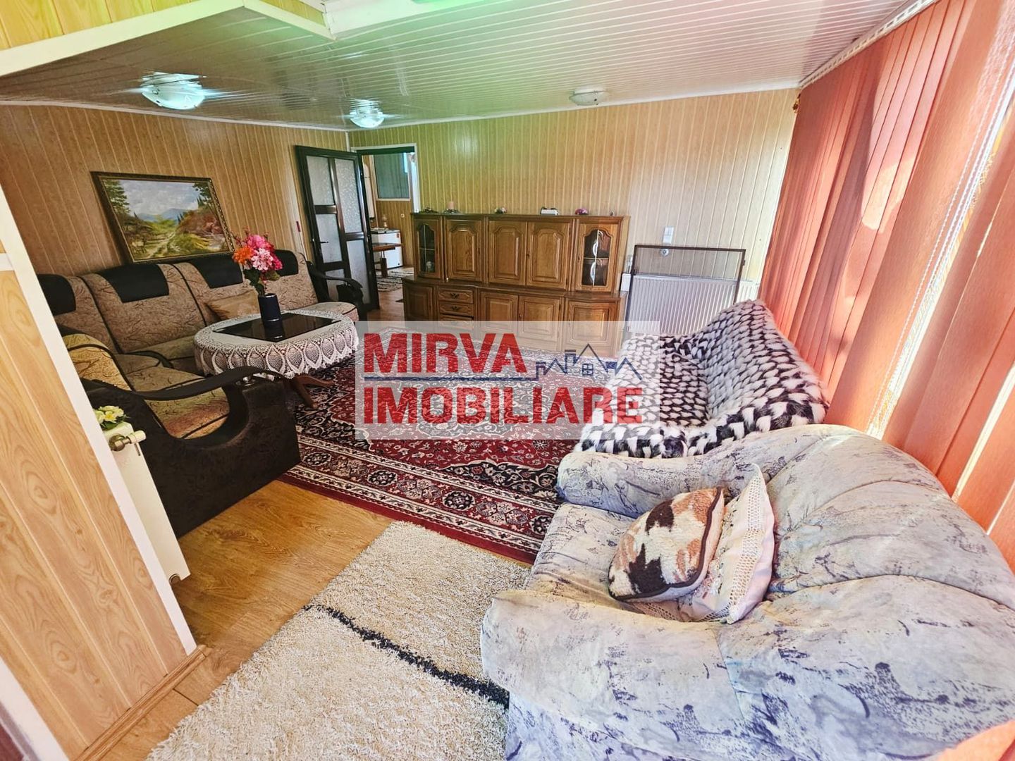 🏡 Casă spațioasă cu 9 camere în Strejnicu – pentru locuință, birouri - Poză 56