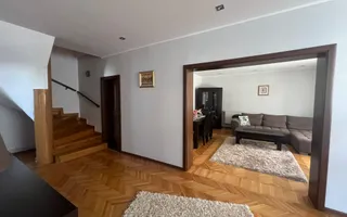 Casa de Vanzare Rasinari | 6 Camere | 200 MPU | Teren 979 MP | - Poză 30