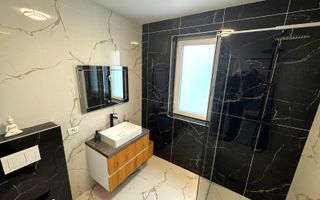 Mobilat si utilat. Decomandat. Clima. Spatiu de depozitare. - Poză 5