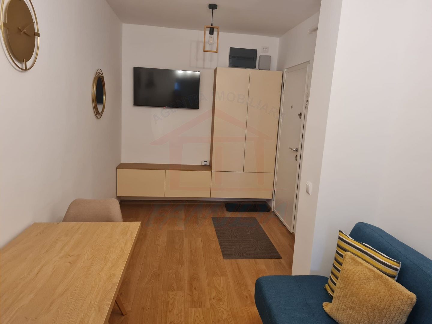 Inchiriere studio - Poză 6