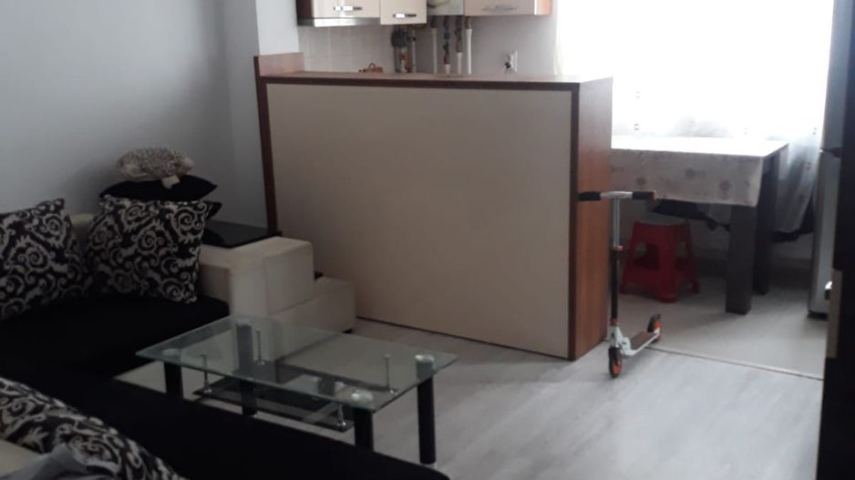 Vânzare apartament 2 camere - Poză 2