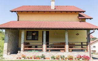 Casa 5 Camere, 2 Bai, 1900 mp Teren, Zona Oarda - Poză 35