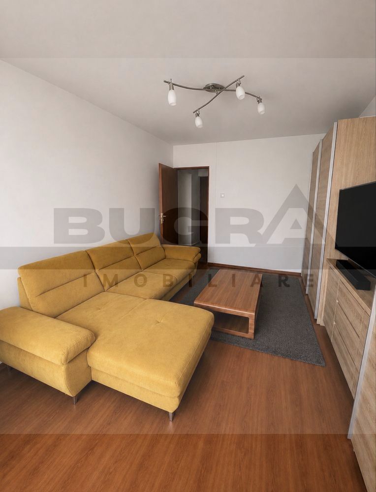 Apartament de 2 camere, 55mp, decomandat, parcare, zona Plopilor - Poză 2