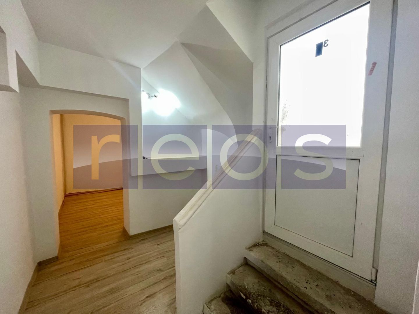 VANZARE STUDIO DUBLU 50MP DEMISOL BANU MANTA VICTORIEI CENTRALA PROPRIE - Poză 7