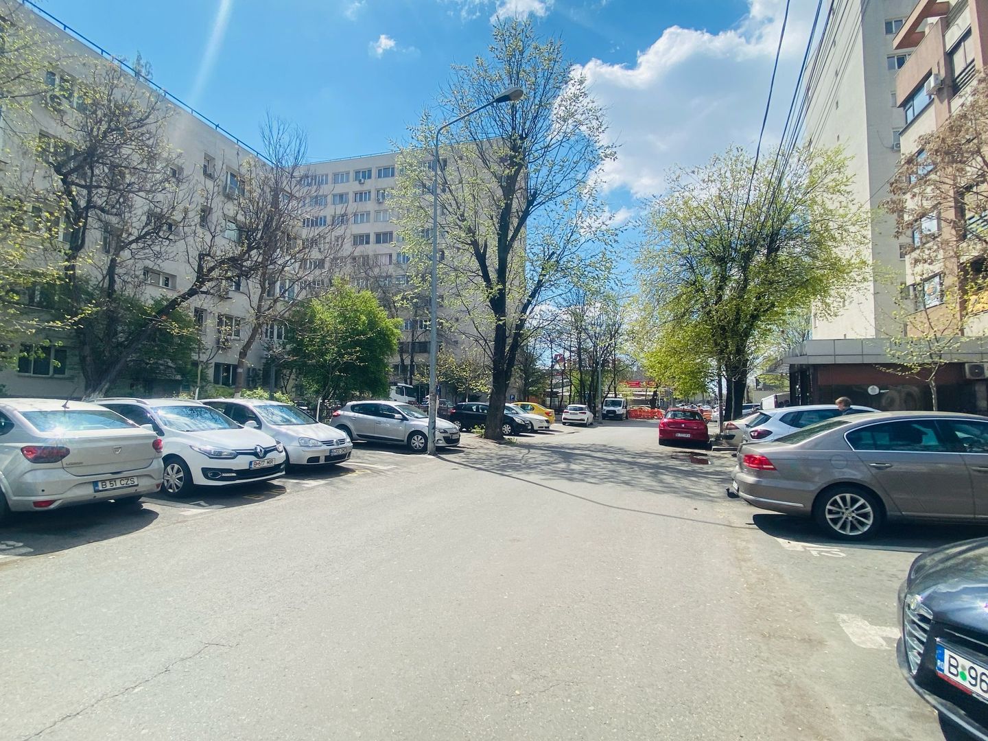 Vitan apartament 2 camere - Poză 2