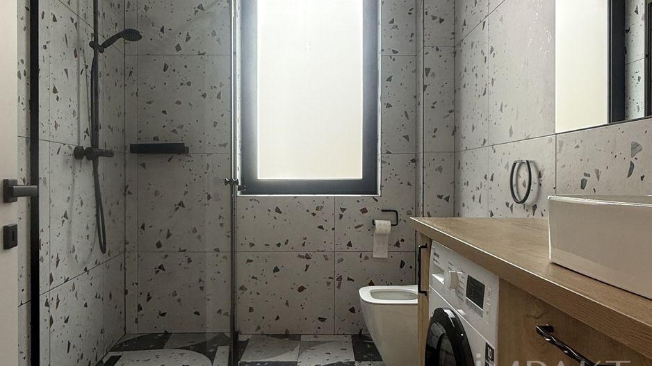 Apartament ultramodern cu 2 camere aproape de centrul orasului - Poză 9