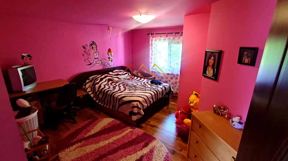 Casa de vacanta, P+M, 6 camere, teren 600 mp, Breaza, Judetul Prahova - Poză 12