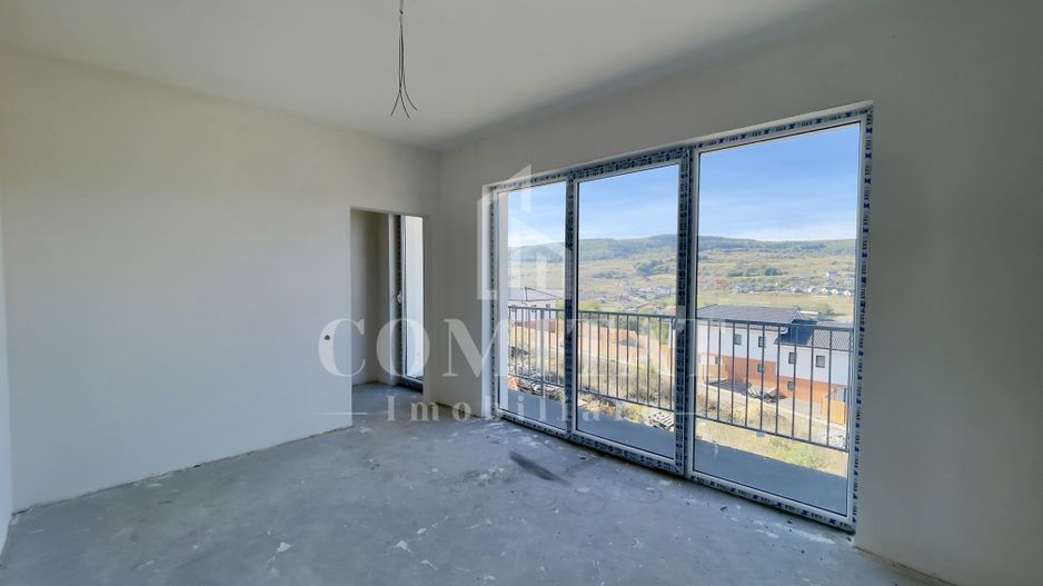 Case cuplate finalizate la intrare în Chinteni - Poză 10