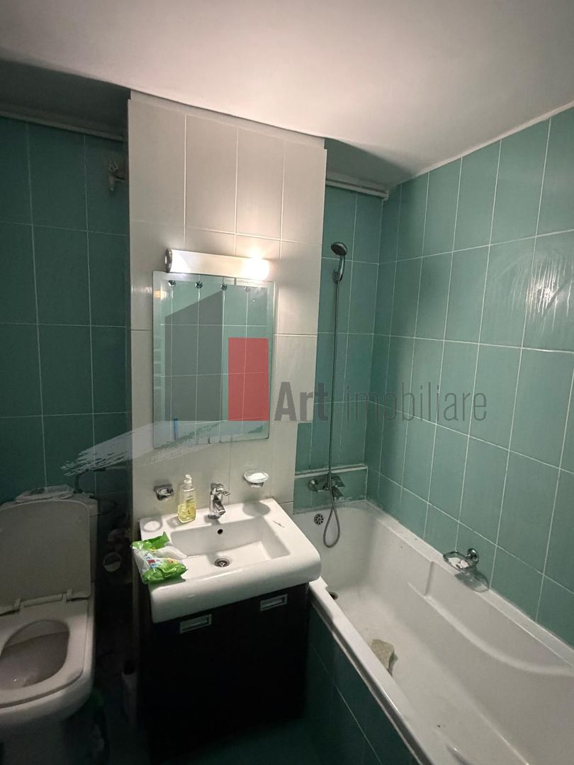Apartament cu trei camere de vanzare-Crangasi-loc de parcare - Poză 6