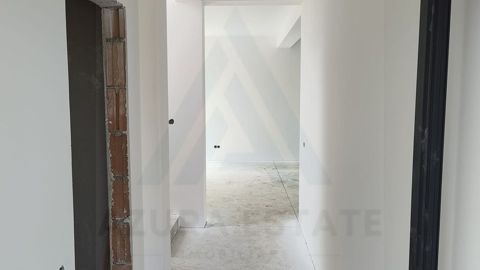 Casa premium 4 camere la alb teren de 310 mp 124 mp utili în Cristian - Poză 4
