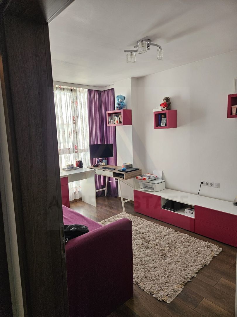 Apartament modern 3 camere baie cu geam parcare privata pe Dna Stanca - Poză 4