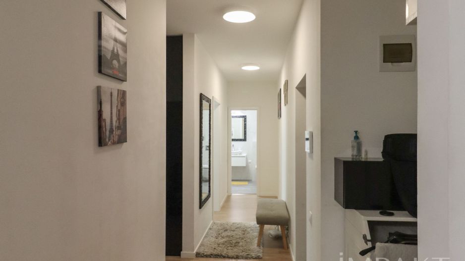 Apartament 3 camere in cartierul Sopor, 74 m2, cu 2 locuri de parcare - Poză 13